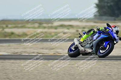 media/Apr-18-2025-TrackDaz (Fri) [[45f5874c44]]/C Group/Session 1 (Turn 7)/